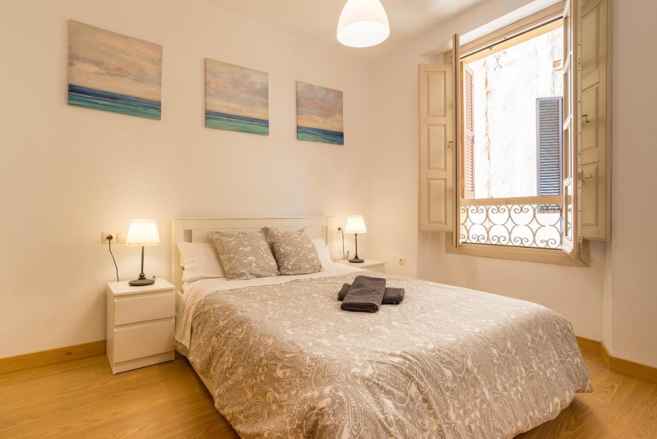 Acogedor Apartamento En El Centro Historico De Malaga - Mitjana Apartment Luaran gambar